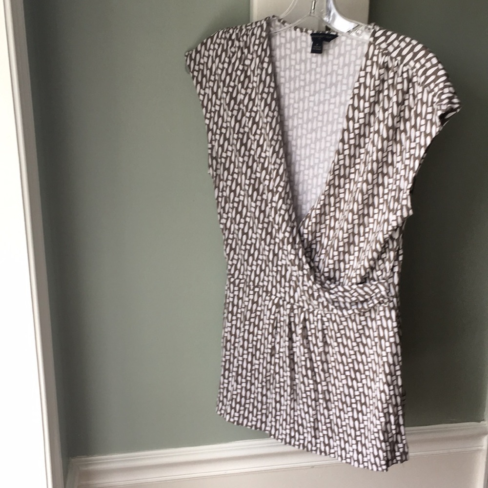 GUC Banana Republic Size M Top